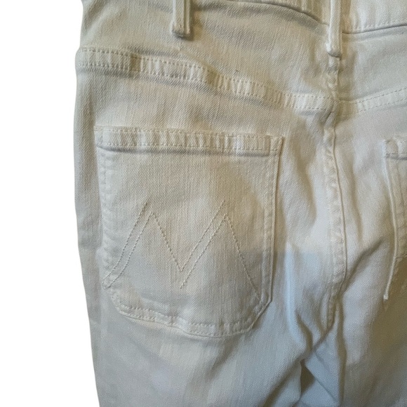 MOTHER The Hustler Patch Pocket Flood Jean in White Premium Denim high waist 28 - Picture 7 of 10
